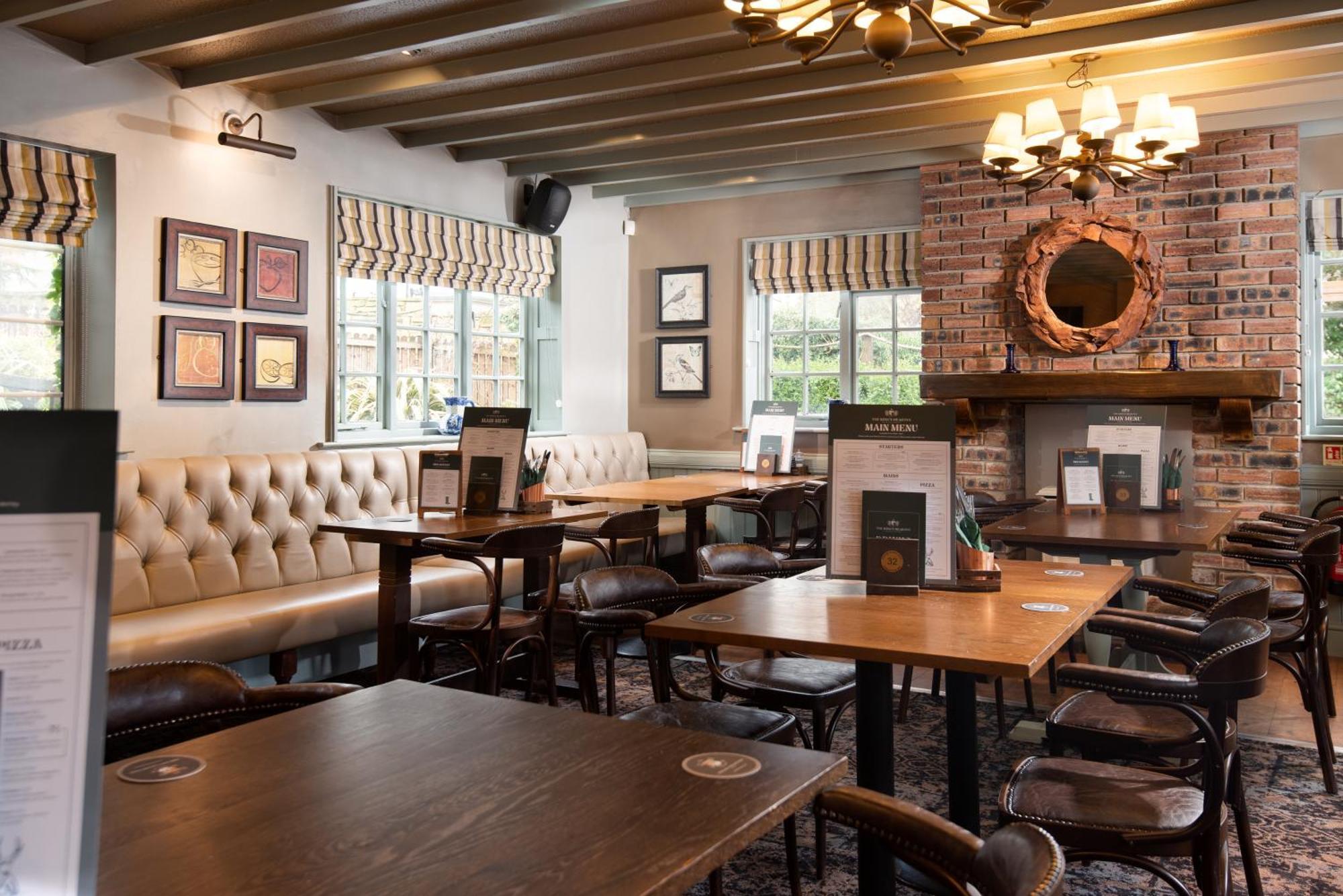 The King'S Head Inn - The Inn Collection Group Грейт Ейтън Екстериор снимка